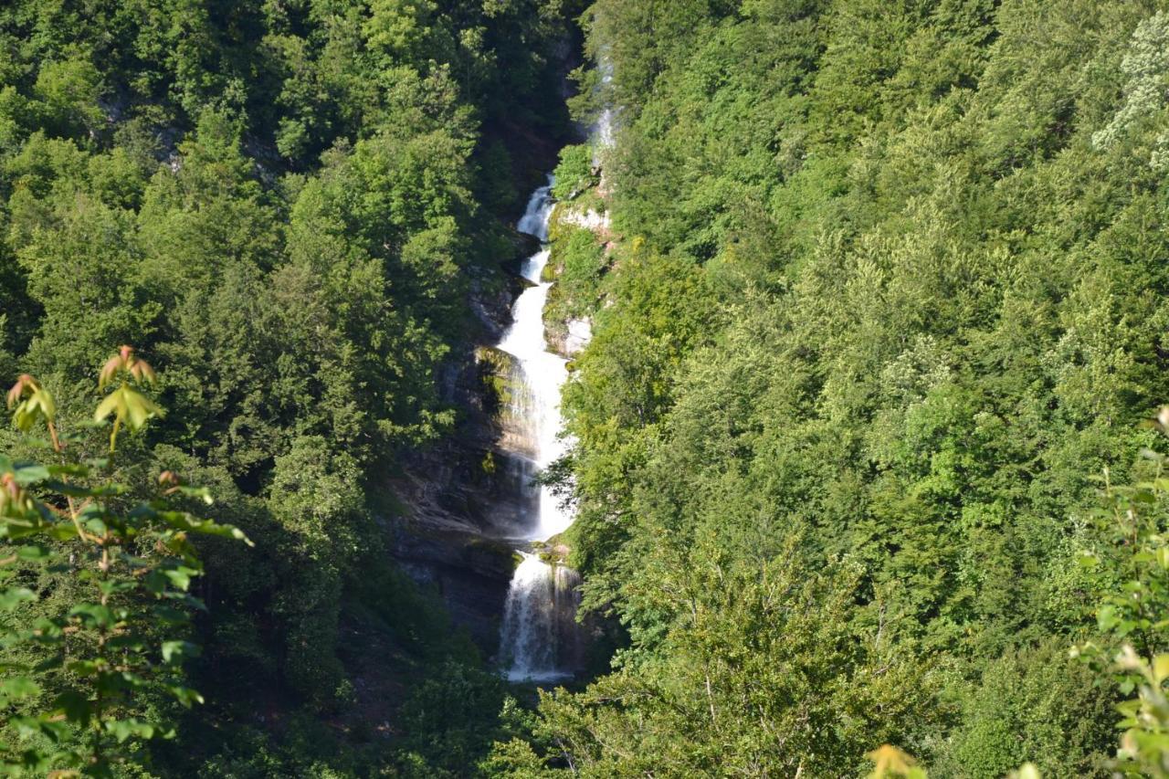 Hotel Auberge Du Grand Git La Chaux Neuve Екстер'єр фото